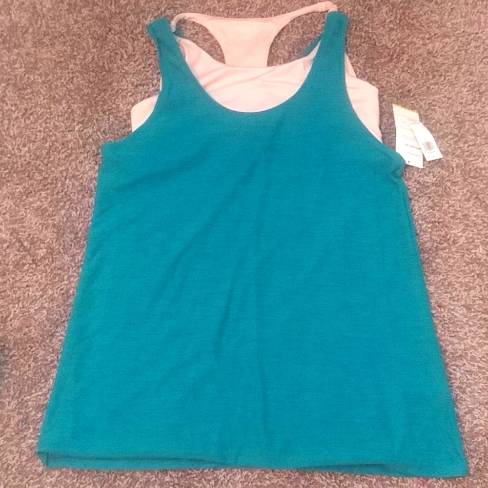 NWT Old Navy maternity active tank